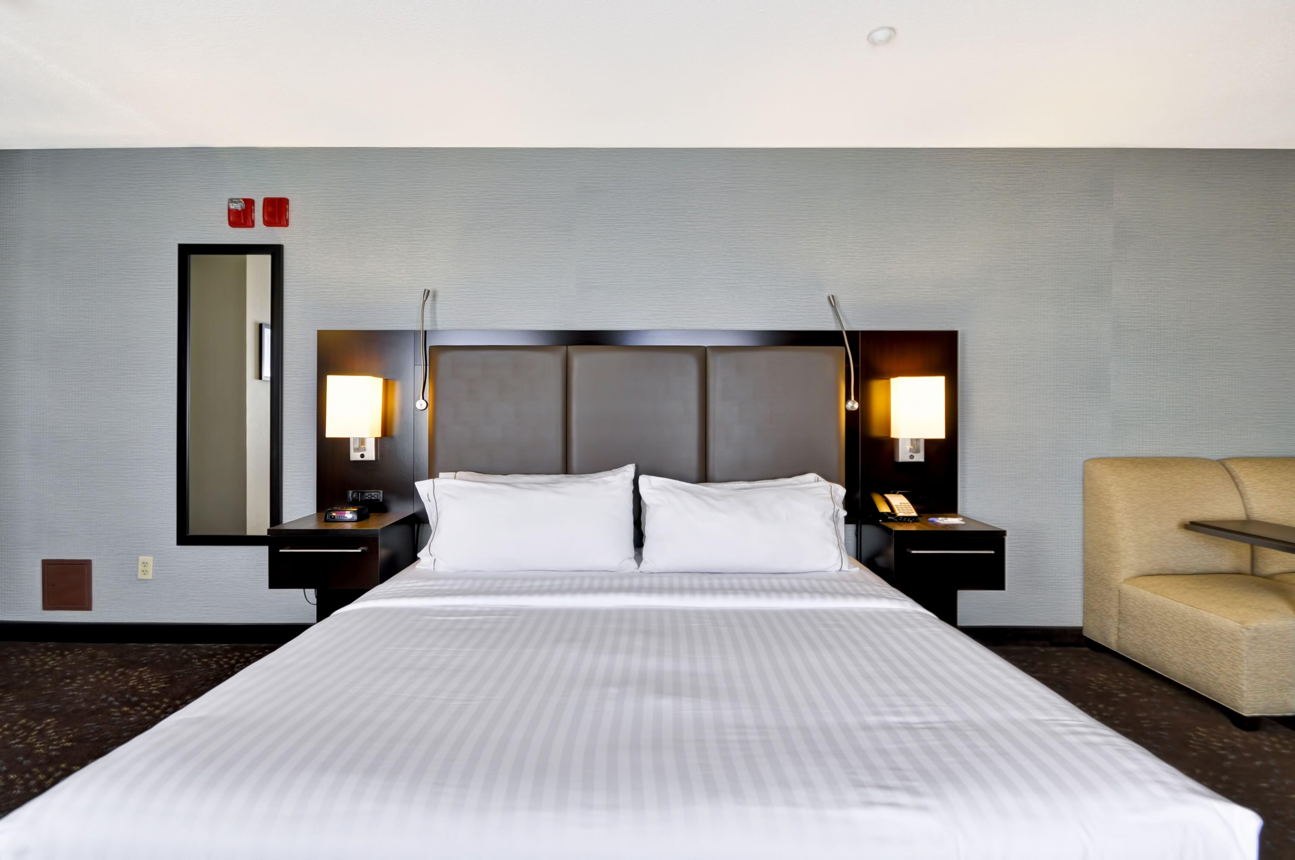 Holiday Inn Express Romulus / Detroit Airport By Ihg Exterior foto